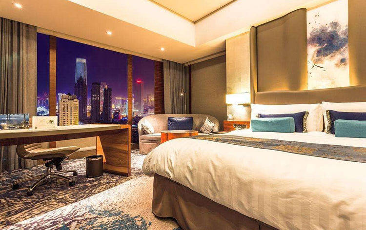 
有些旅店为何会在床尾放一块布 有何“玄机”？服务员透露实情！_太阳成集团tyc7111cc(图3)