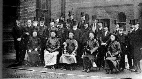 太阳成集团tyc7111cc_半年报|泛海控股:上半年归属股东净利润17.37亿元 同比增长30.28%(图1) 太阳成集团tyc7111cc